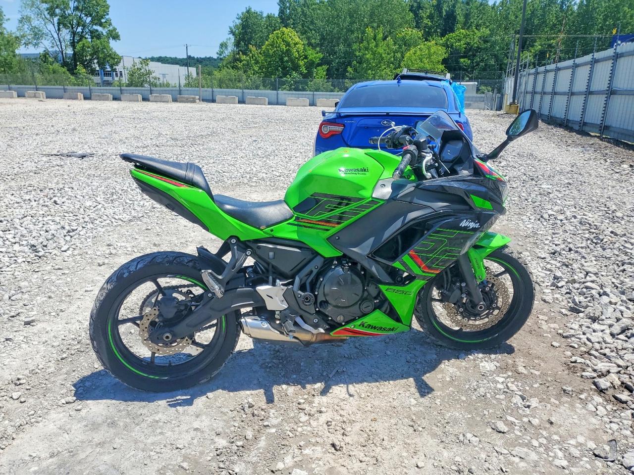 ML5EXEP14RDAB9792 · 2024 KAWASAKI EX650