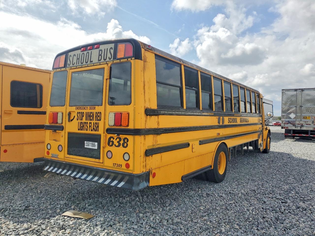 4UZABRDT9ACAN9604 · 2010 THOMABUSES BUS · 4/10