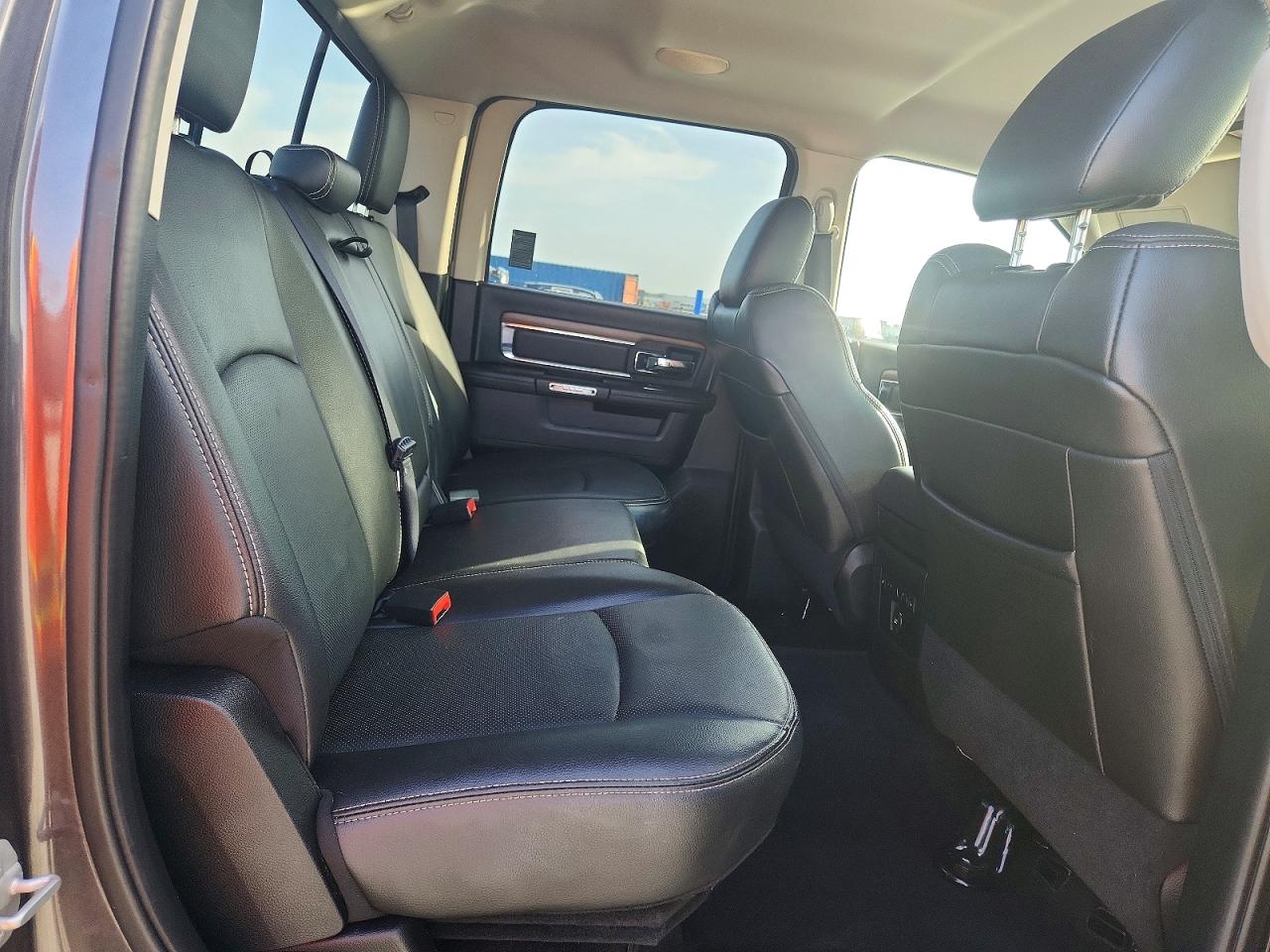 1C6RR7VT4GS283856 · 2016 RAM 1500 · 10/13