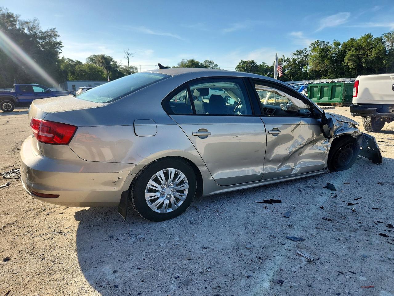 3VW2K7AJ8FM278232 · 2015 VOLKSWAGEN JETTA · 3/12