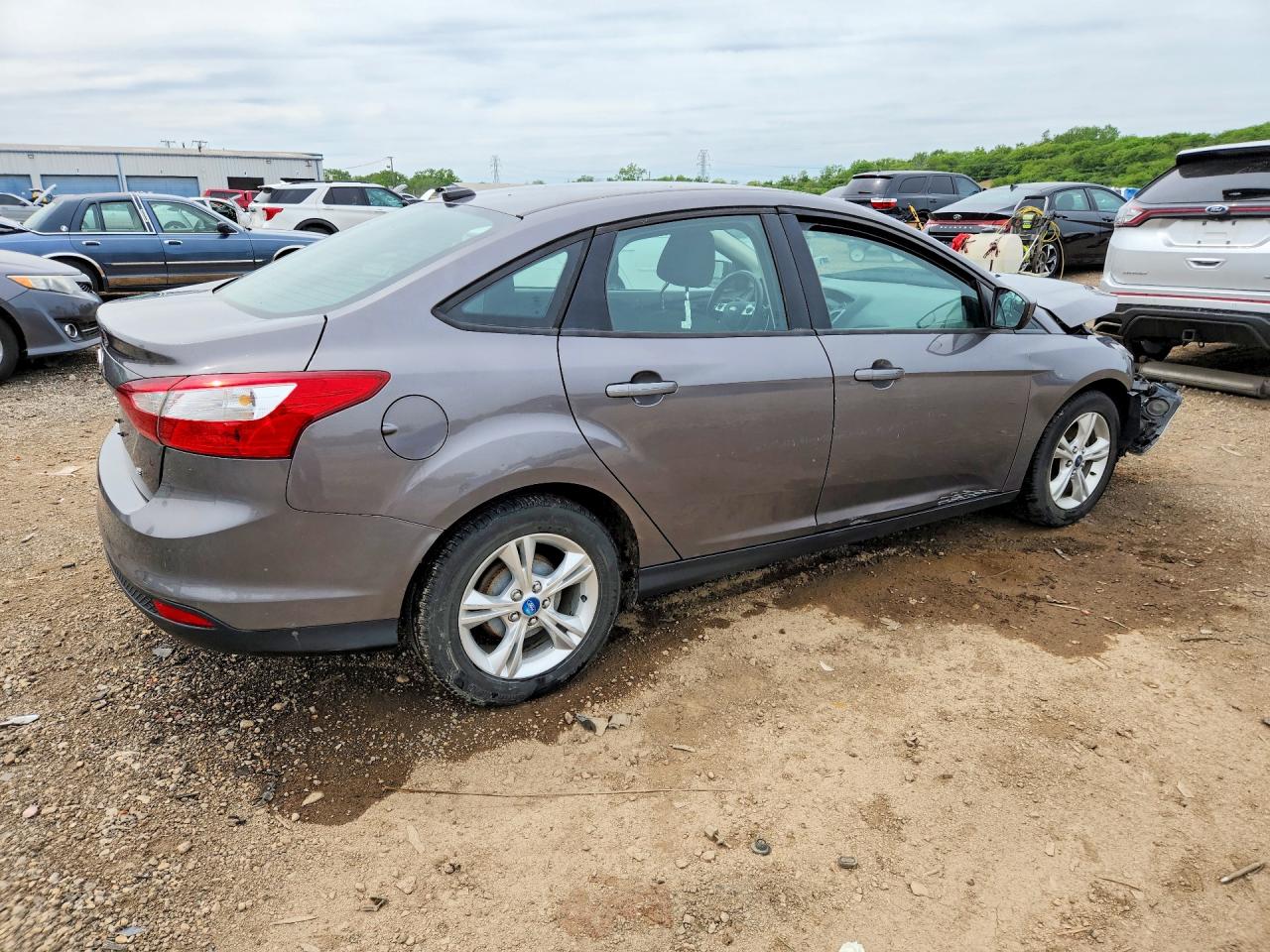 1FAHP3F27CL241927 · 2012 FORD FOCUS · 3/13