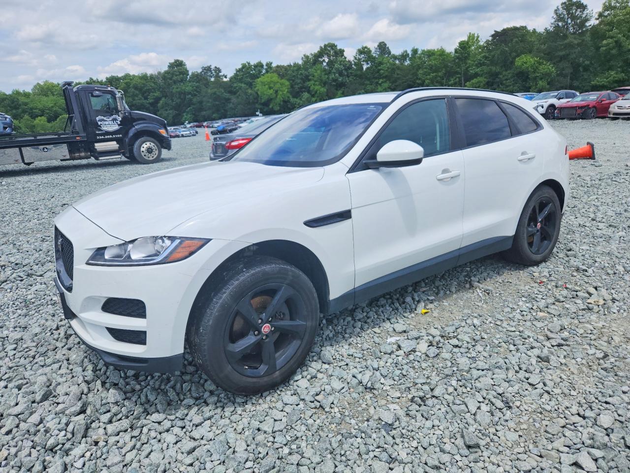SADCJ2FX3JA265778 · 2018 JAGUAR F-PACE