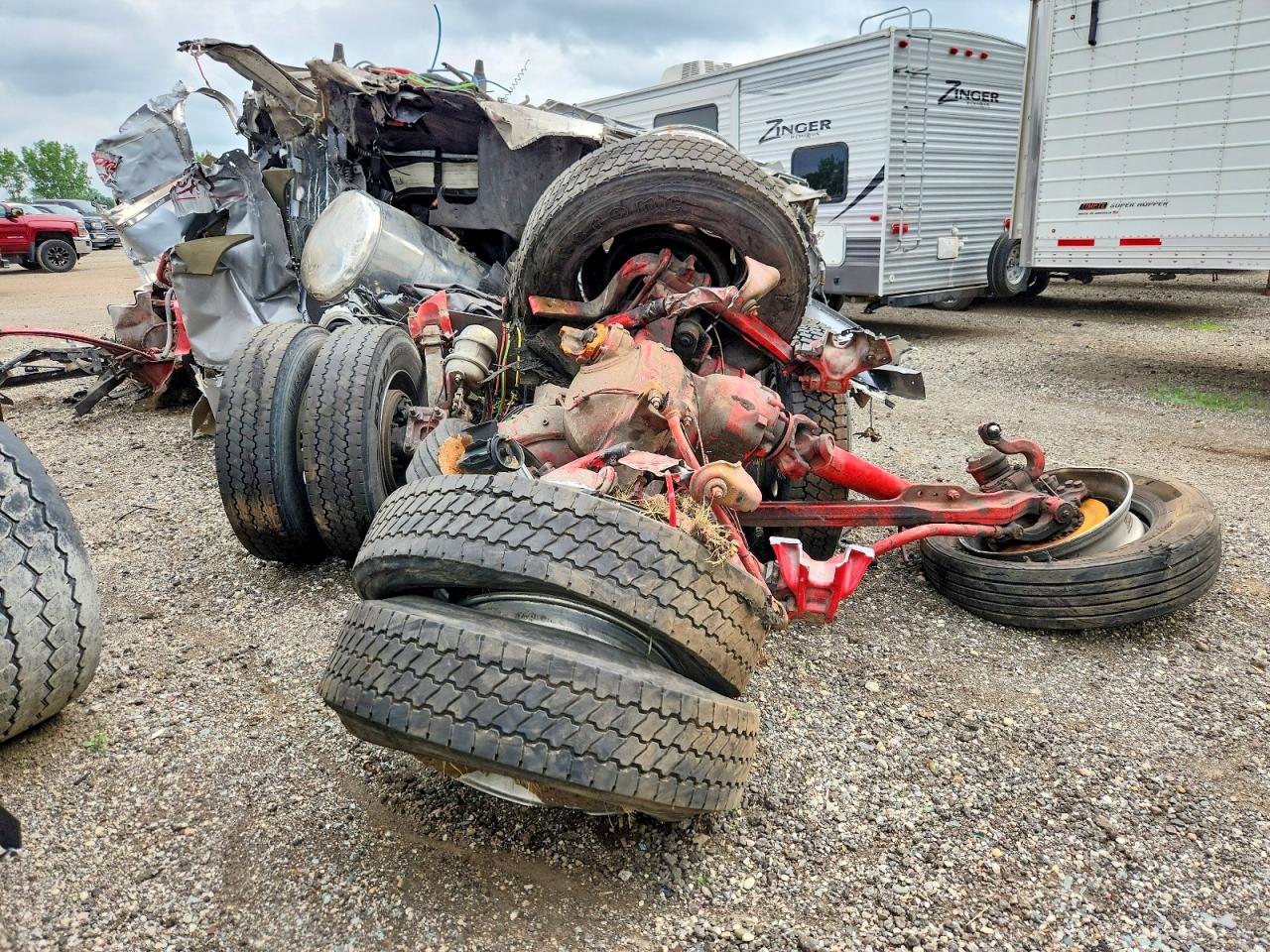 2022 PETERBILT 389