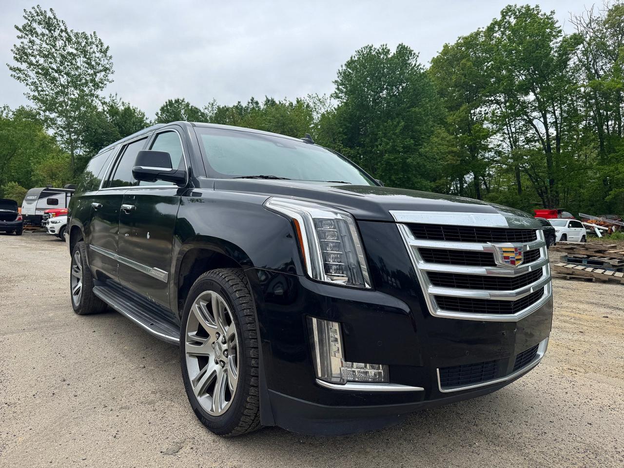 1GYS4JKJ1GR111858 · 2016 CADILLAC ESCALADE
