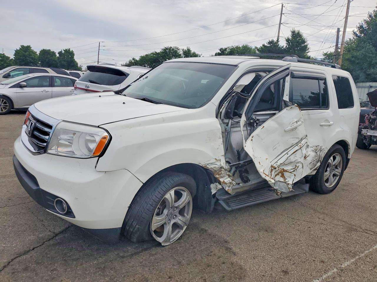 5FNYF4H64EB039989 · 2014 HONDA PILOT