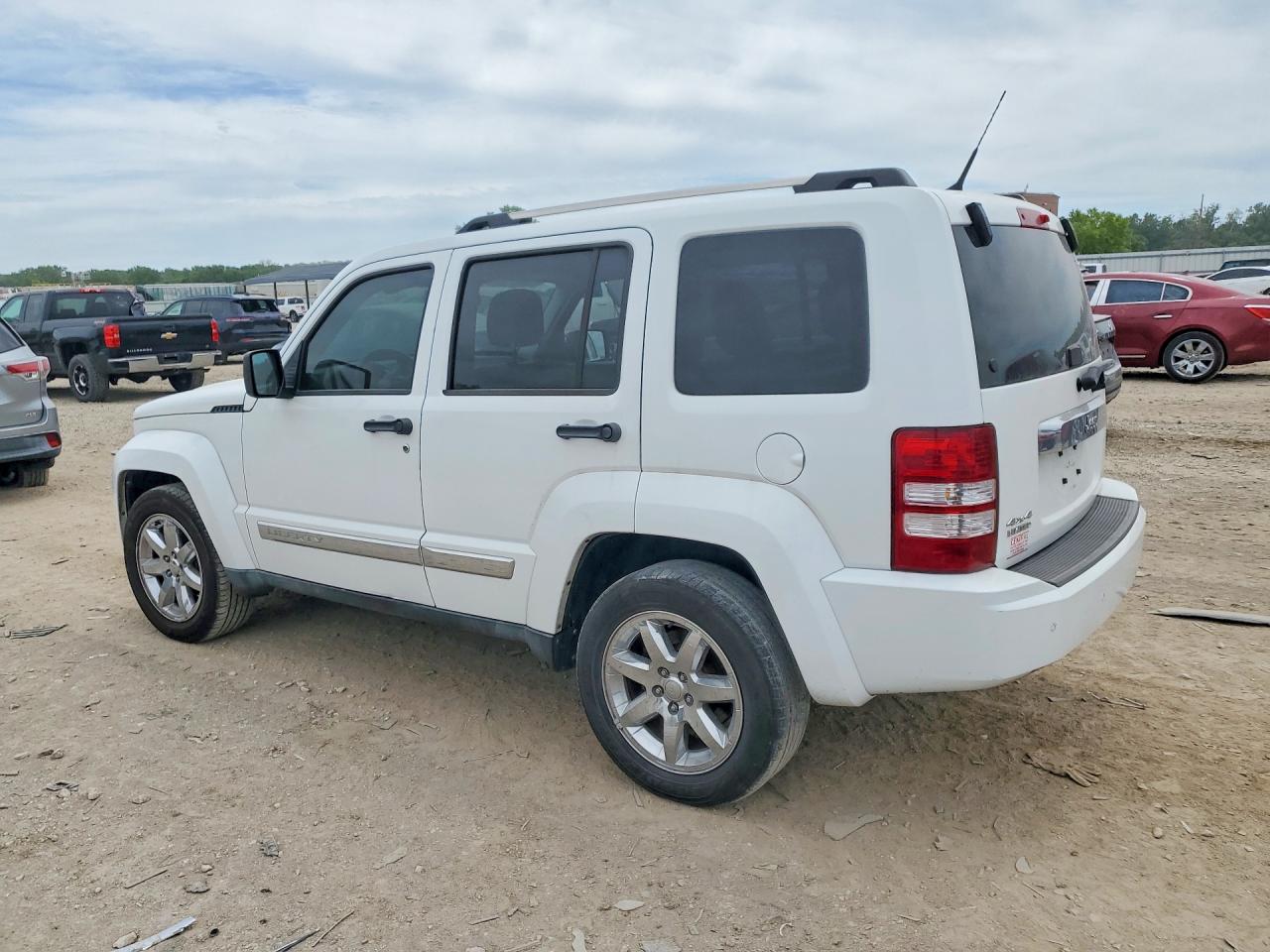 1J4PN5GK4BW559453 · 2011 JEEP LIBERTY · 2/12