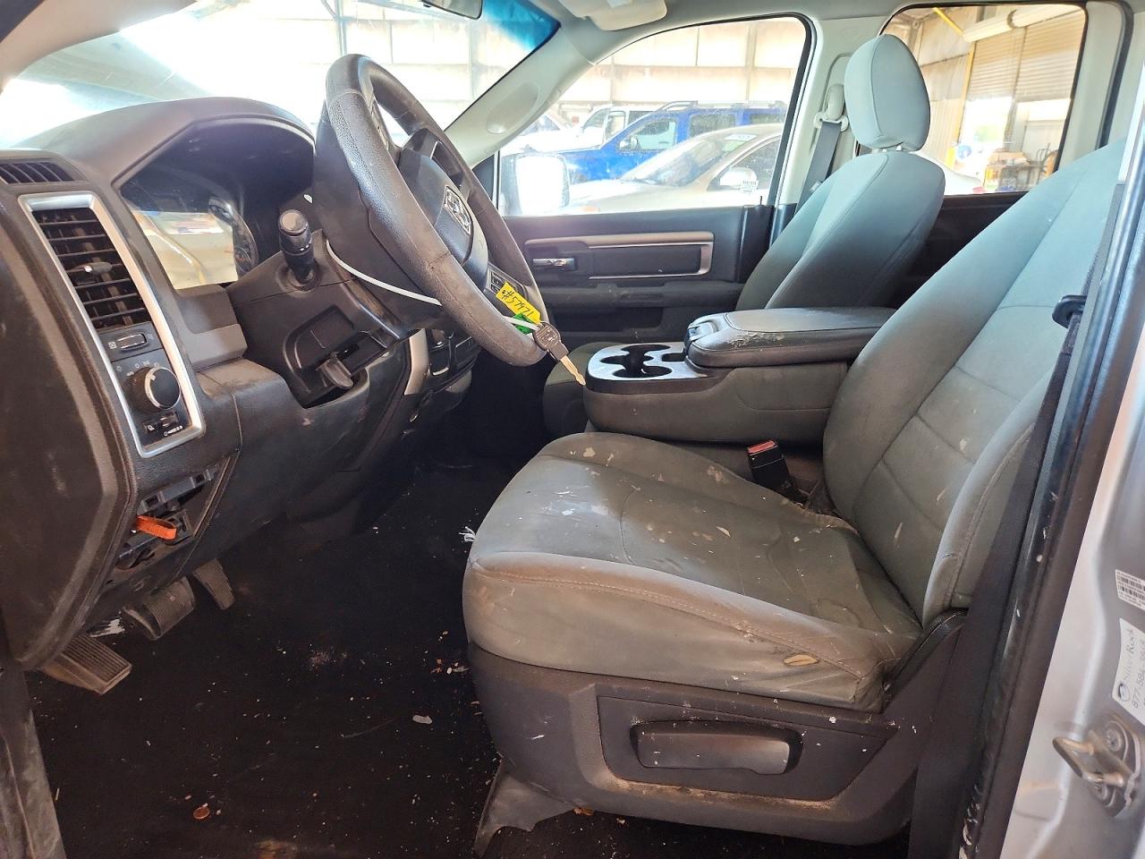 1C6RR6GT2HS513015 · 2017 RAM 1500 · 7/12