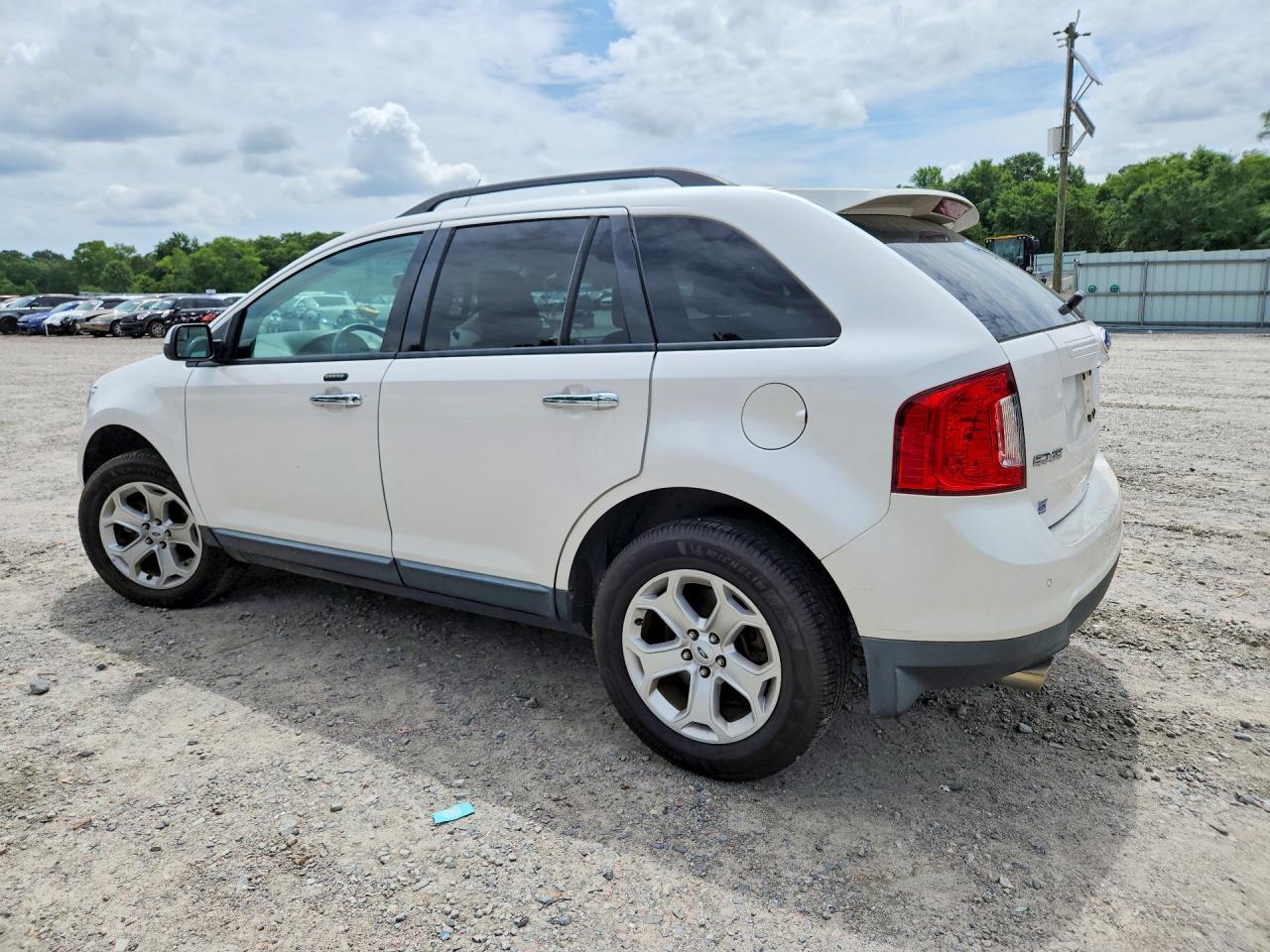 2FMDK3JC4BBB12996 · 2011 FORD EDGE · 2/13