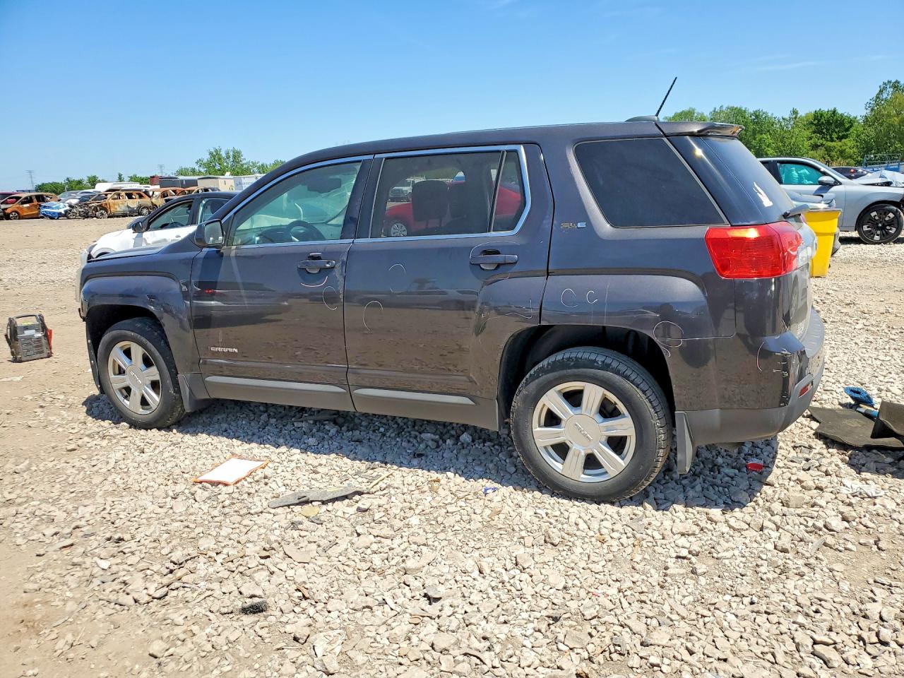 2GKALMEK5F6389252 · 2015 GMC TERRAIN · 2/14