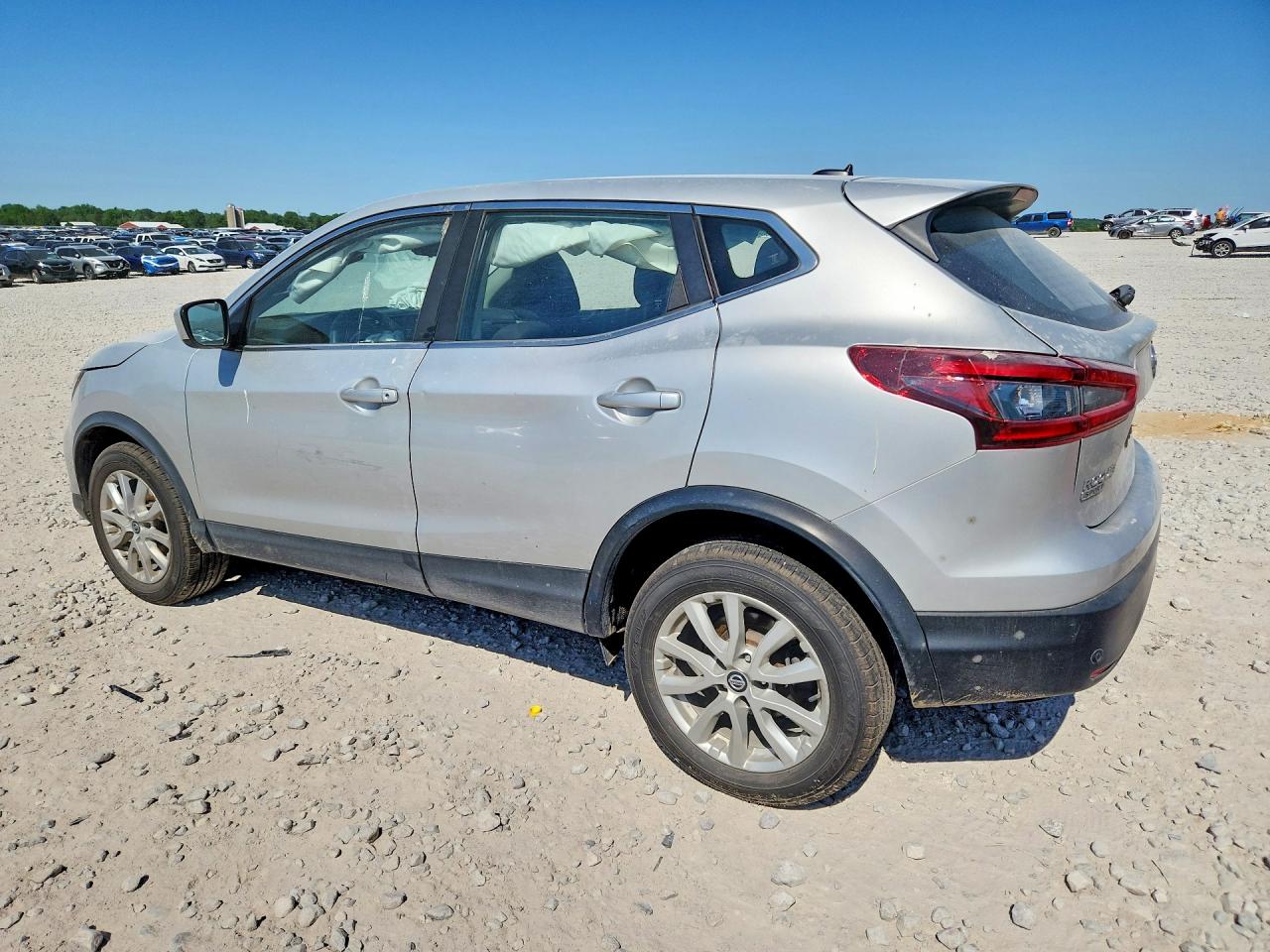 JN1BJ1AVXMW303458 · 2021 NISSAN ROGUE SPORT · 2/12