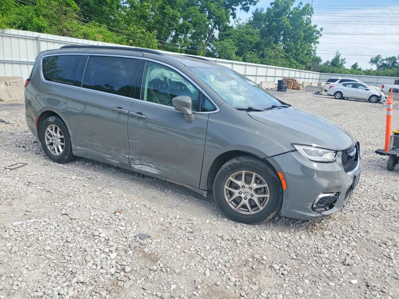 2C4RC1BG2NR177435 · 2022 CHRYSLER PACIFICA · 4/13