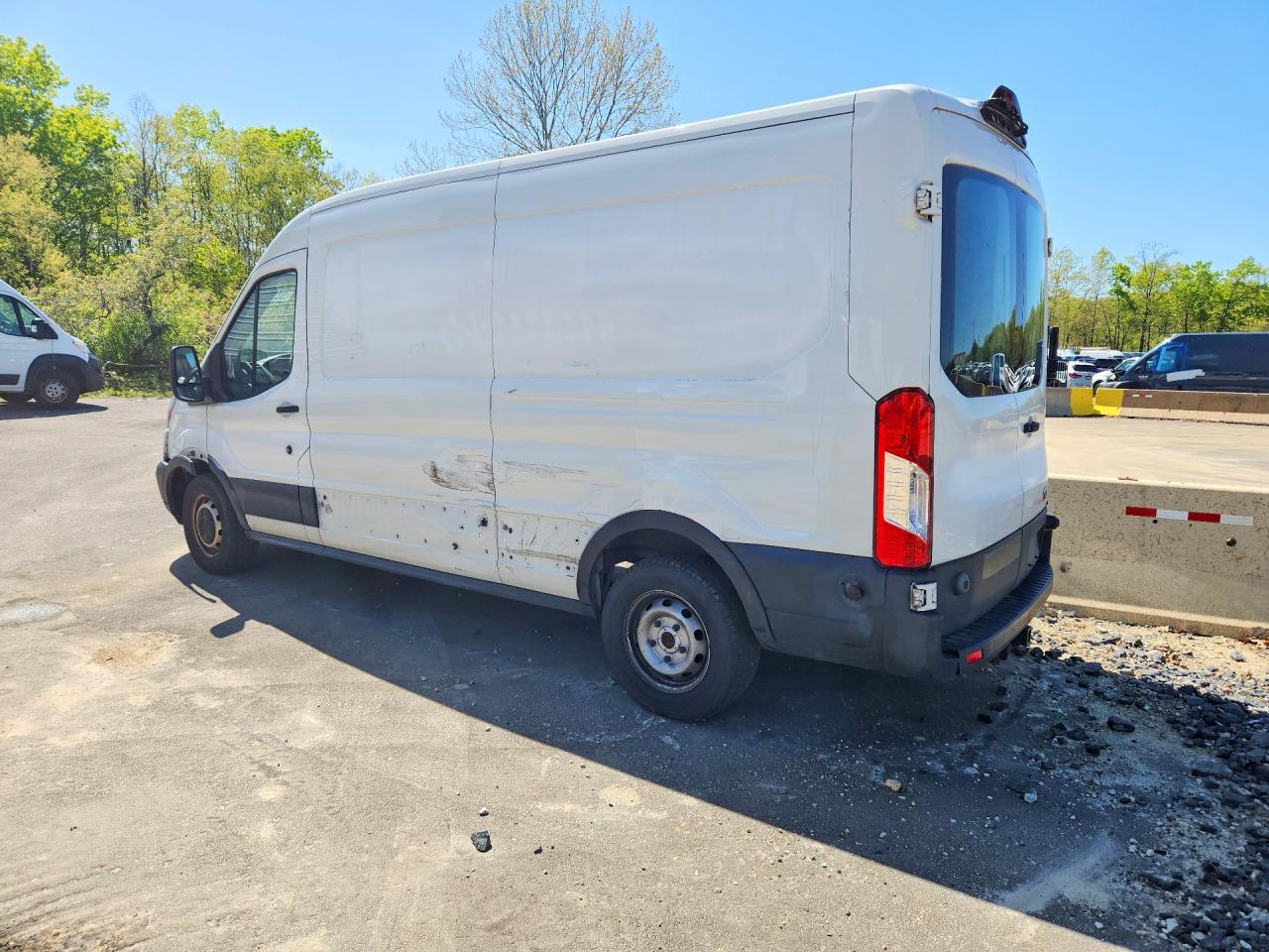 1FTYR2CM8KKB15990 · 2019 FORD TRANSIT · 2/13