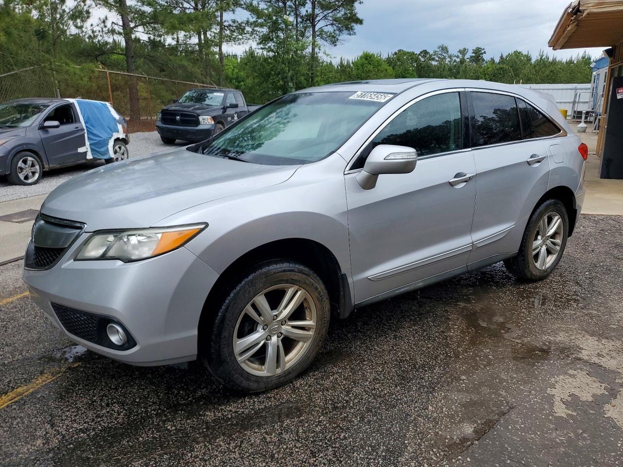 5J8TB3H5XDL017631 · 2013 ACURA RDX