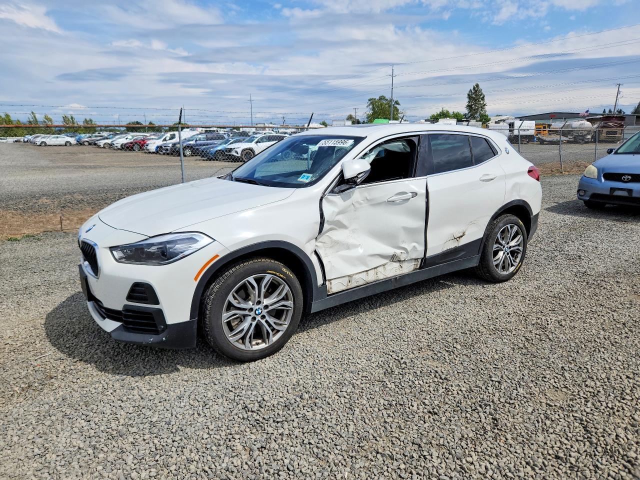 WBXYJ1C01N5U20042 · 2022 BMW X2