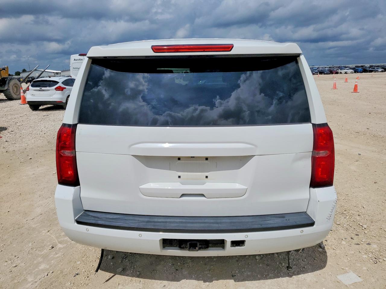 1GNLCDEC1JR344729 · 2018 CHEVROLET TAHOE · 6/13