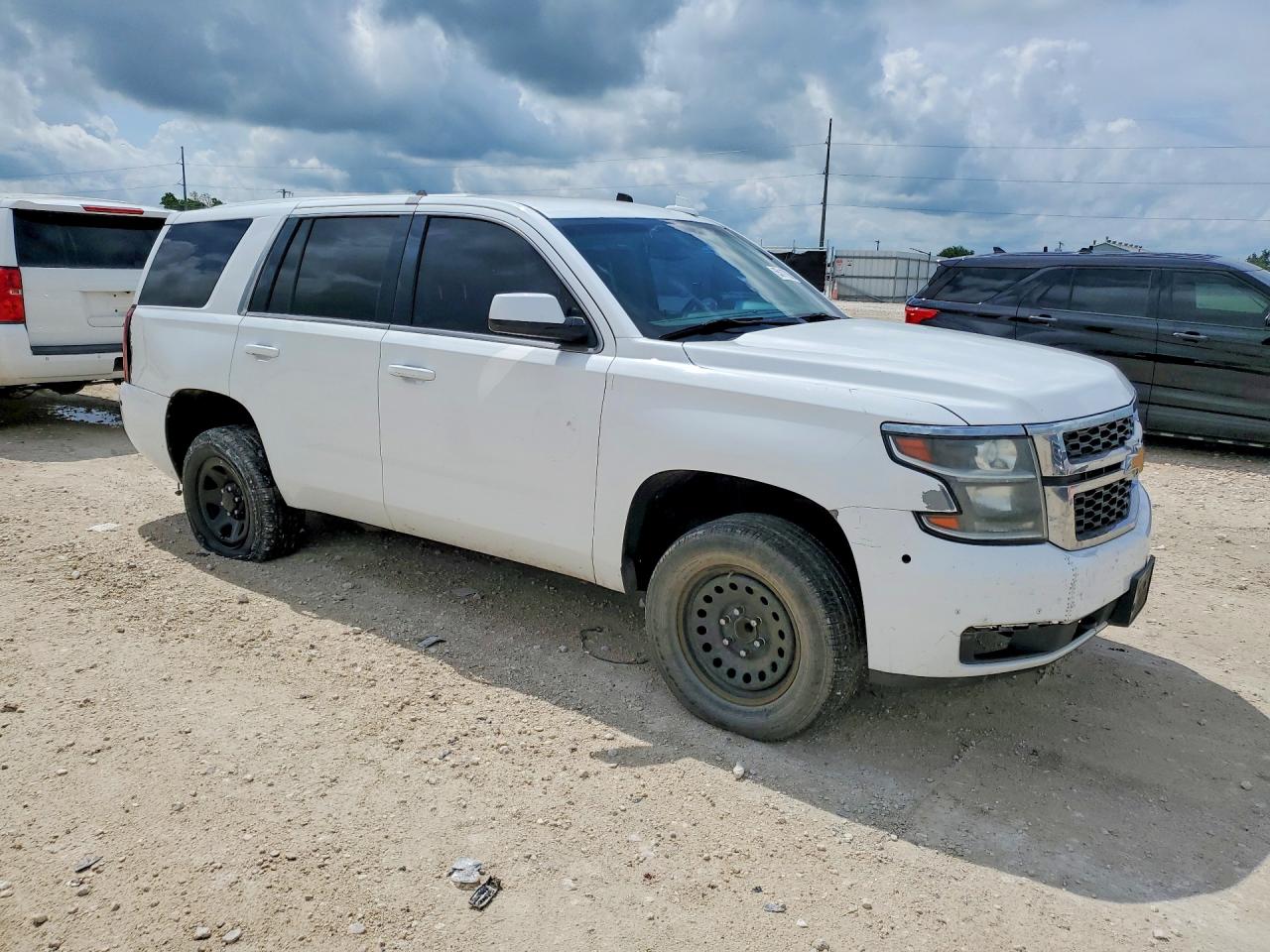 1GNLCDEC1JR344729 · 2018 CHEVROLET TAHOE · 4/13
