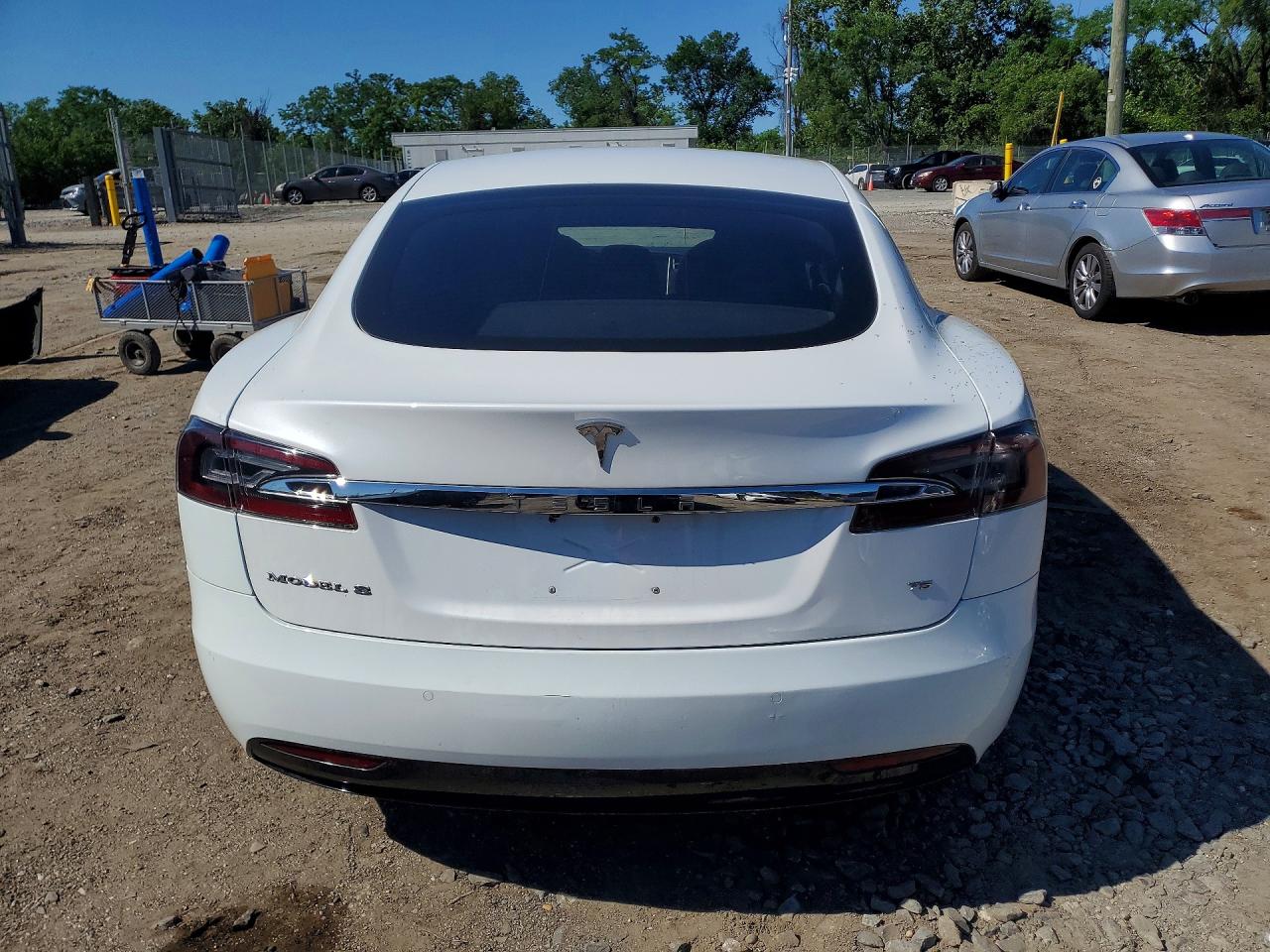 5YJSA1E18HF190043 · 2017 TESLA MODEL S · 6/12