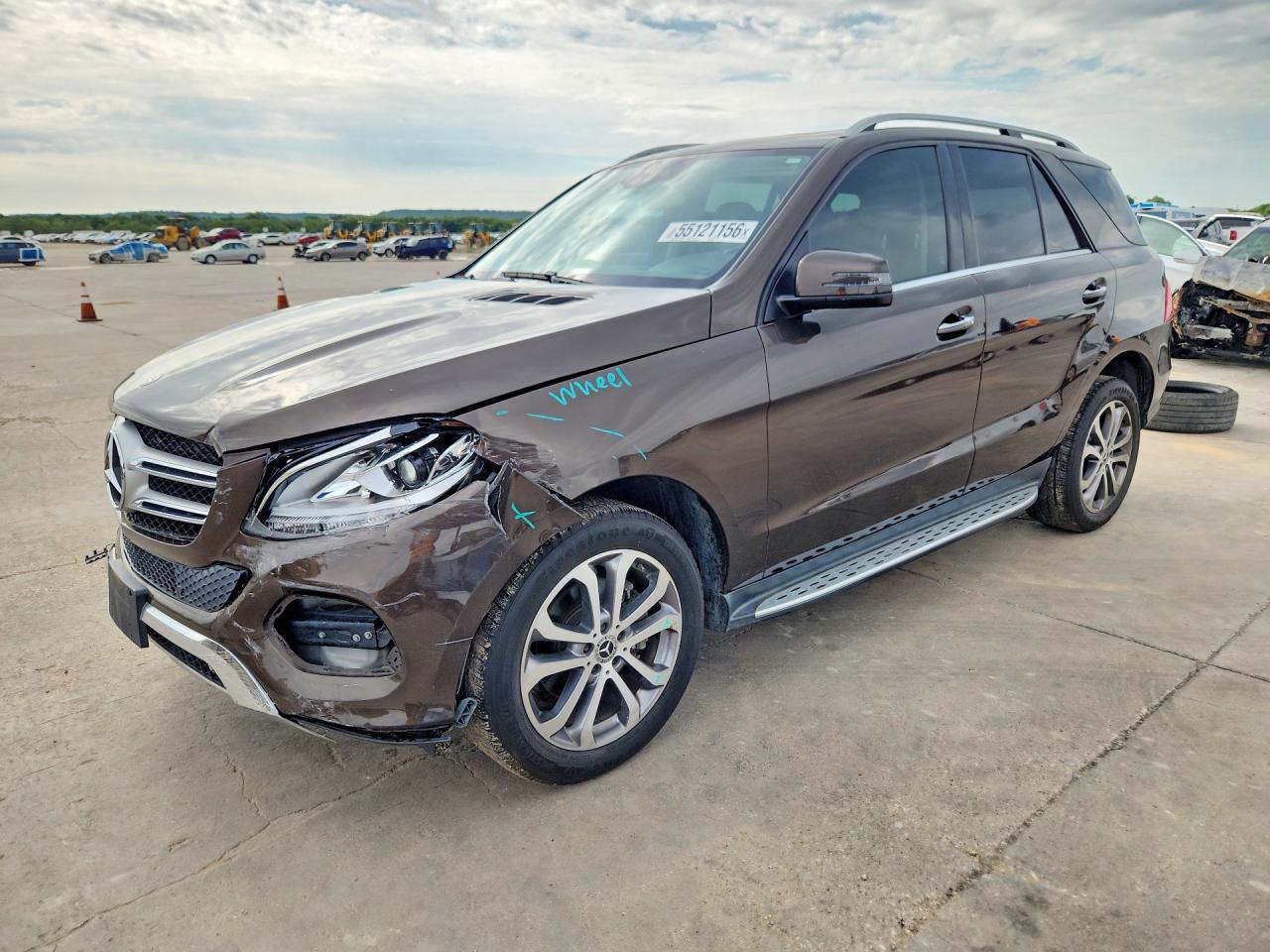 4JGDA5JB4HA981320 · 2017 MERCEDES-BENZ GLE