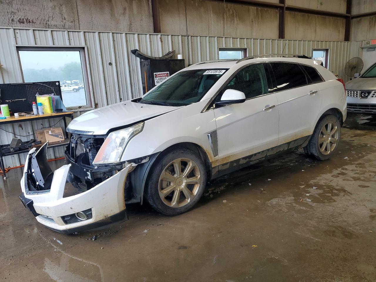 3GYFNCE39FS586659 · 2015 CADILLAC SRX