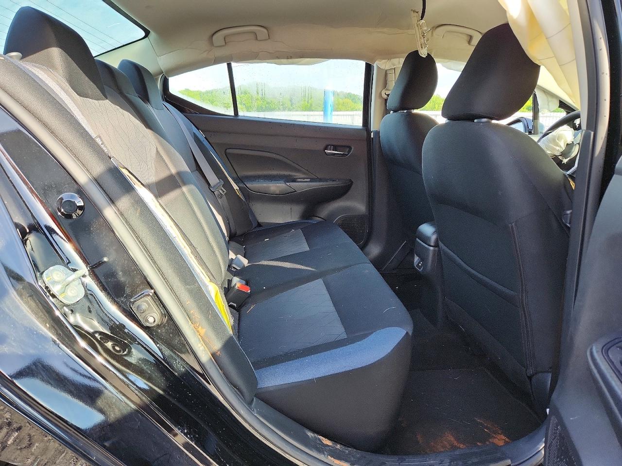 3N1CN8EV9PL859525 · 2023 NISSAN VERSA · 10/12