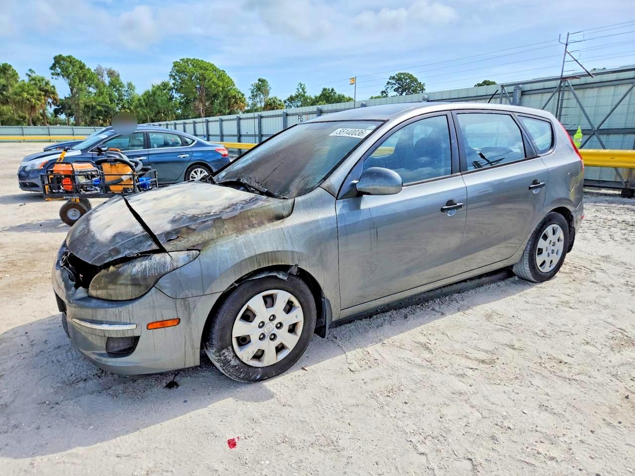 KMHDB8AEXAU052004 · 2010 HYUNDAI ELANTRA TOURING