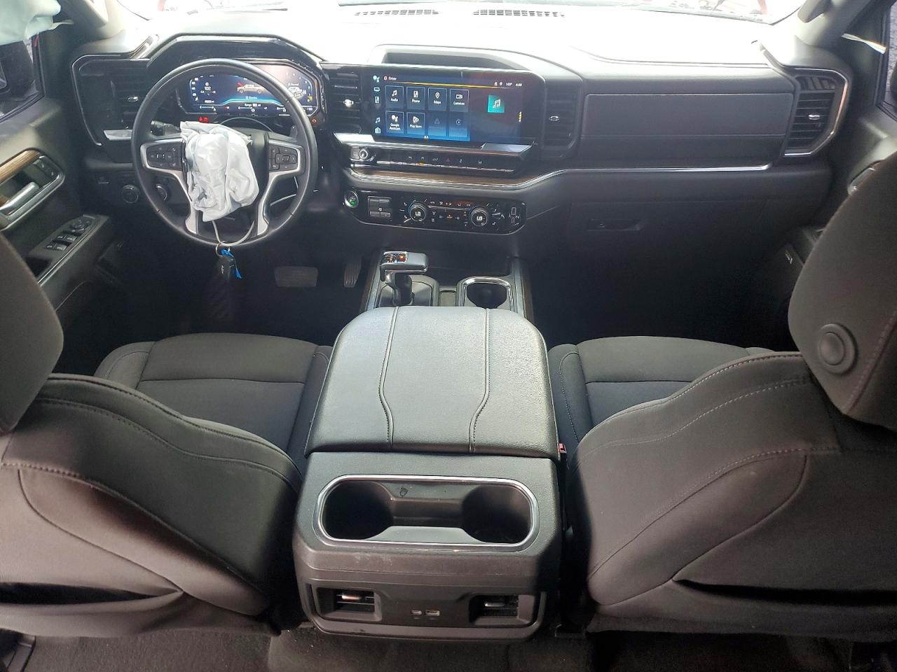 3GCUDEED6RG447018 · 2024 CHEVROLET SILVERADO · 8/12