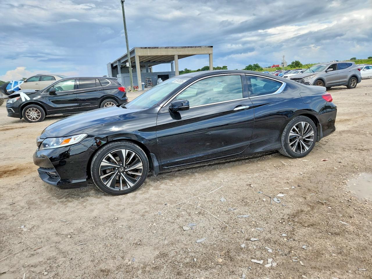 1HGCT1B87GA005229 · 2016 HONDA ACCORD