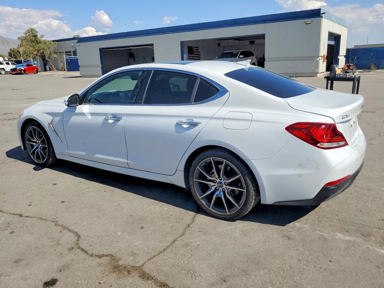 KMTG44LA7KU034528 · 2019 GENESIS G70 · 2/12