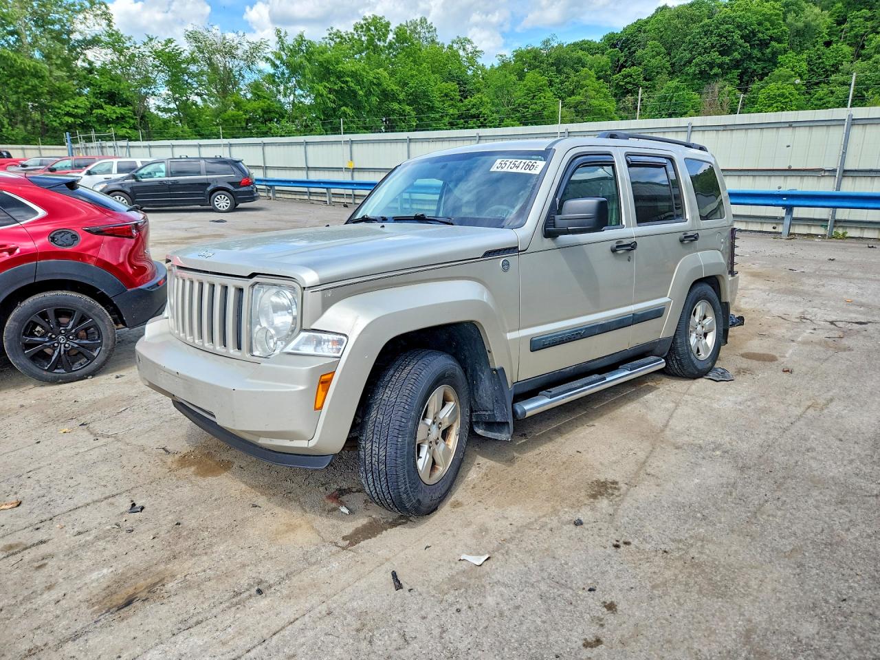 1J8GN28K89W523139 · 2009 JEEP LIBERTY