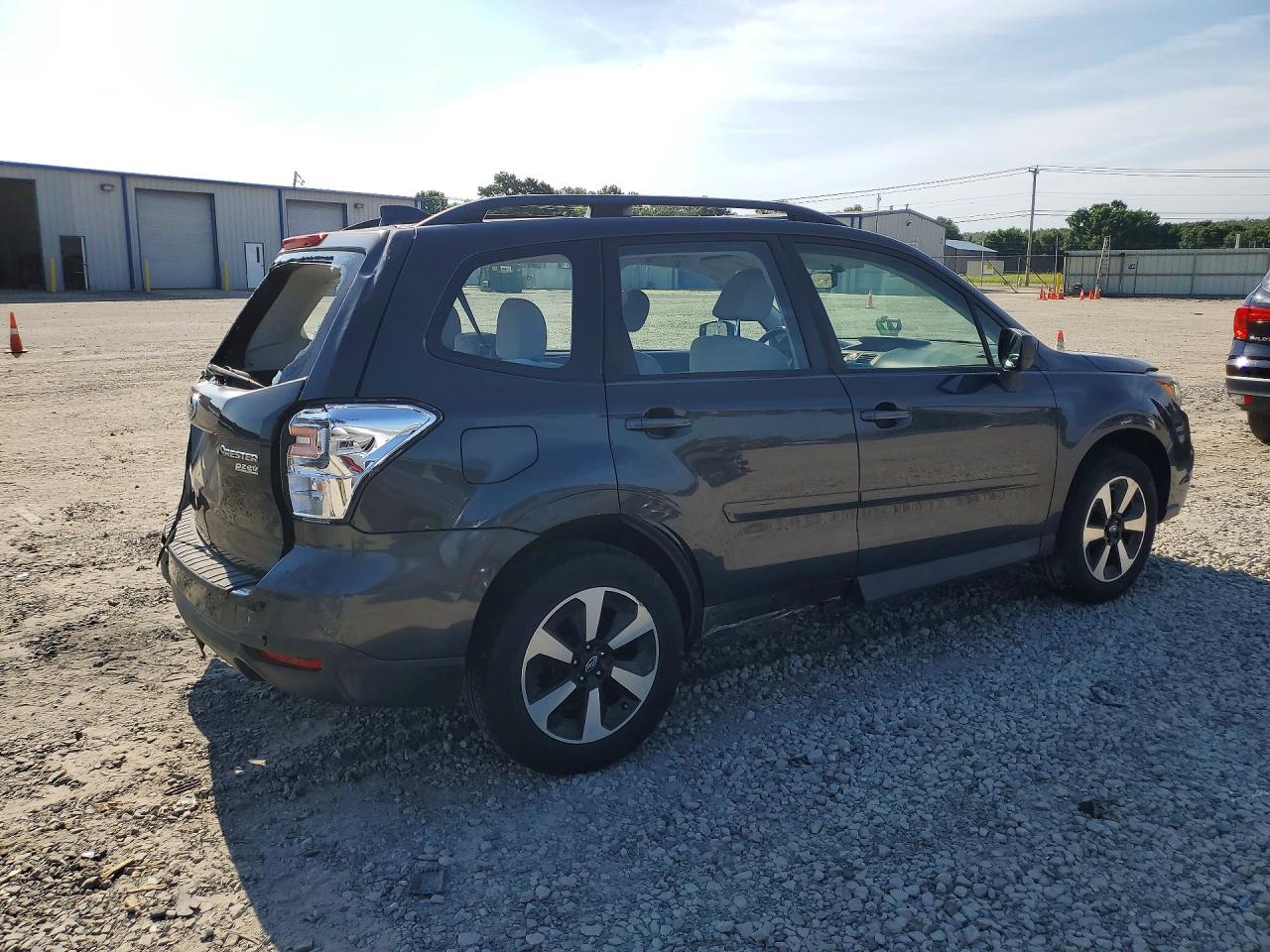 JF2SJABC3HH456155 · 2017 SUBARU FORESTER · 3/13