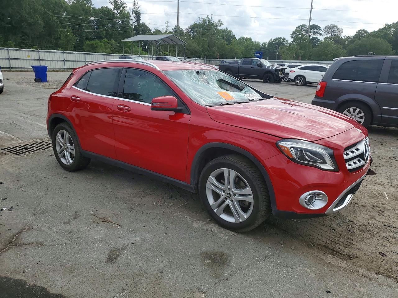 W1NTG4EB3LU030898 · 2020 MERCEDES-BENZ GLA · 4/13