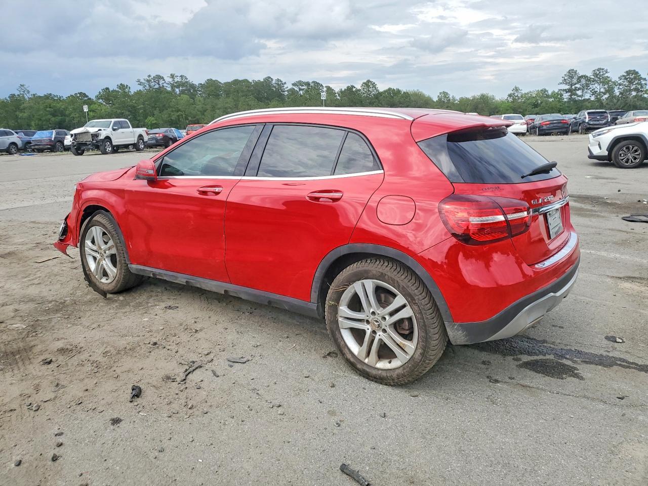 W1NTG4EB3LU030898 · 2020 MERCEDES-BENZ GLA · 2/13