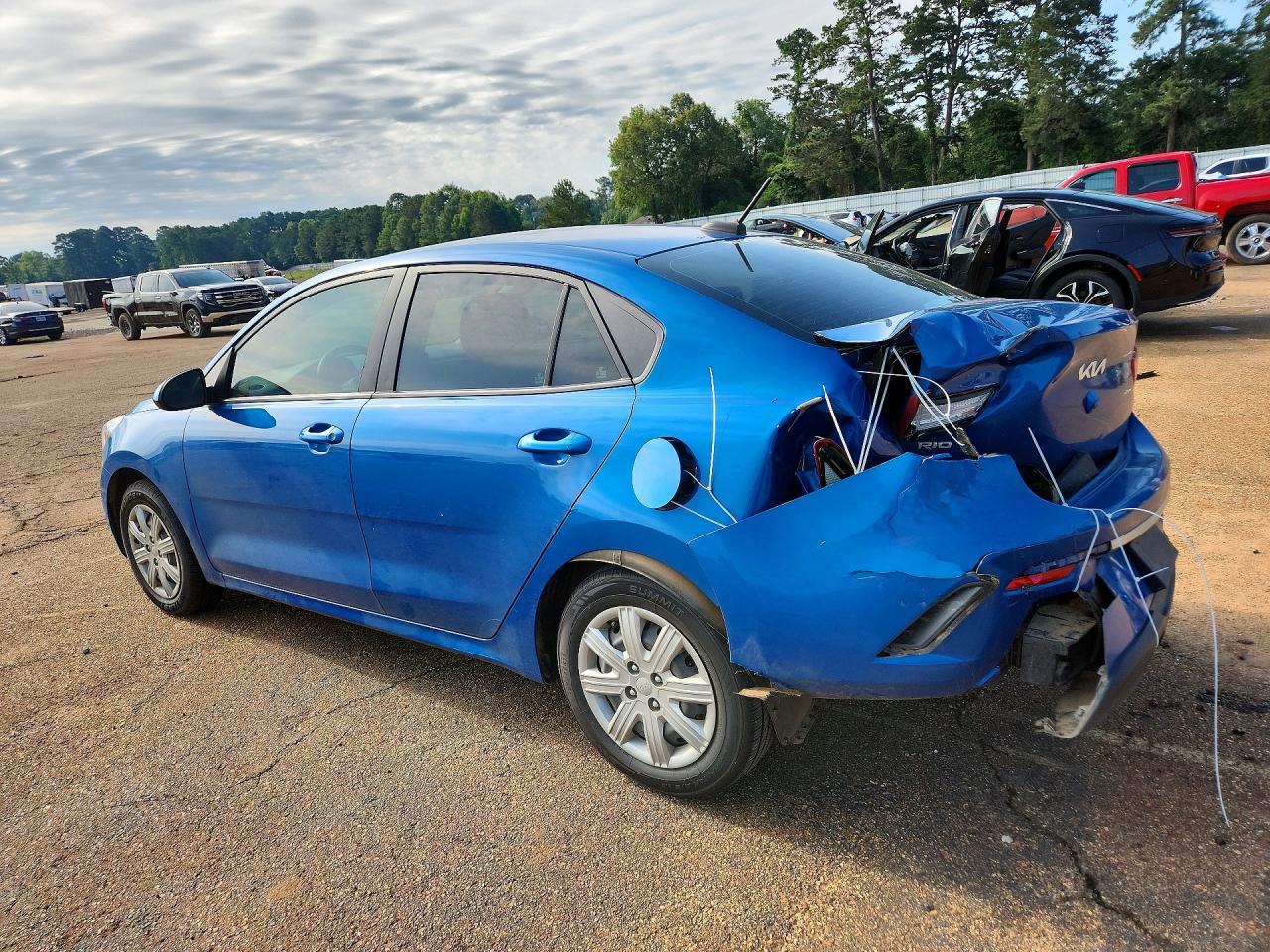 3KPA24AD1NE431193 · 2022 KIA RIO · 2/12