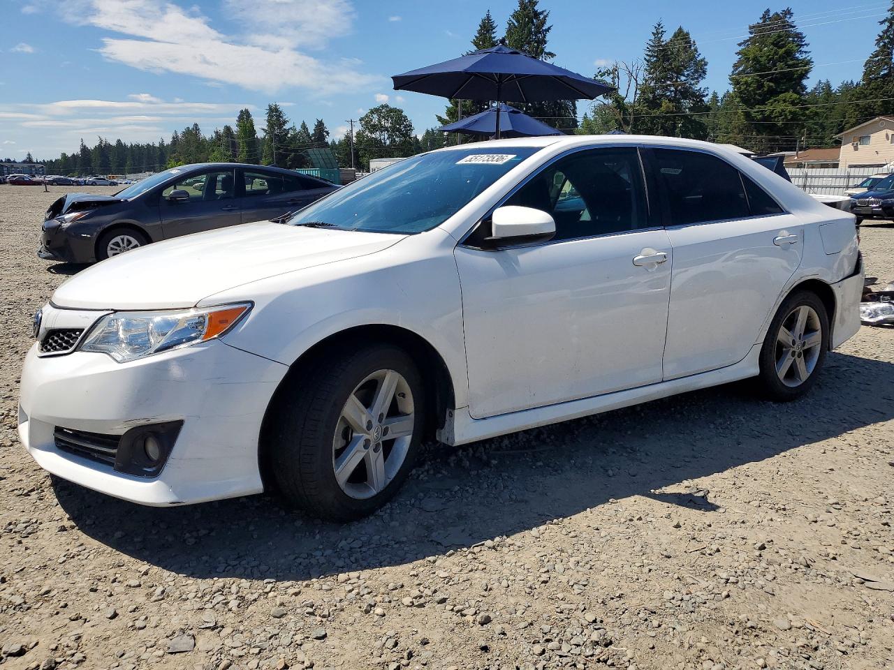 4T1BF1FK5EU425733 · 2014 TOYOTA CAMRY