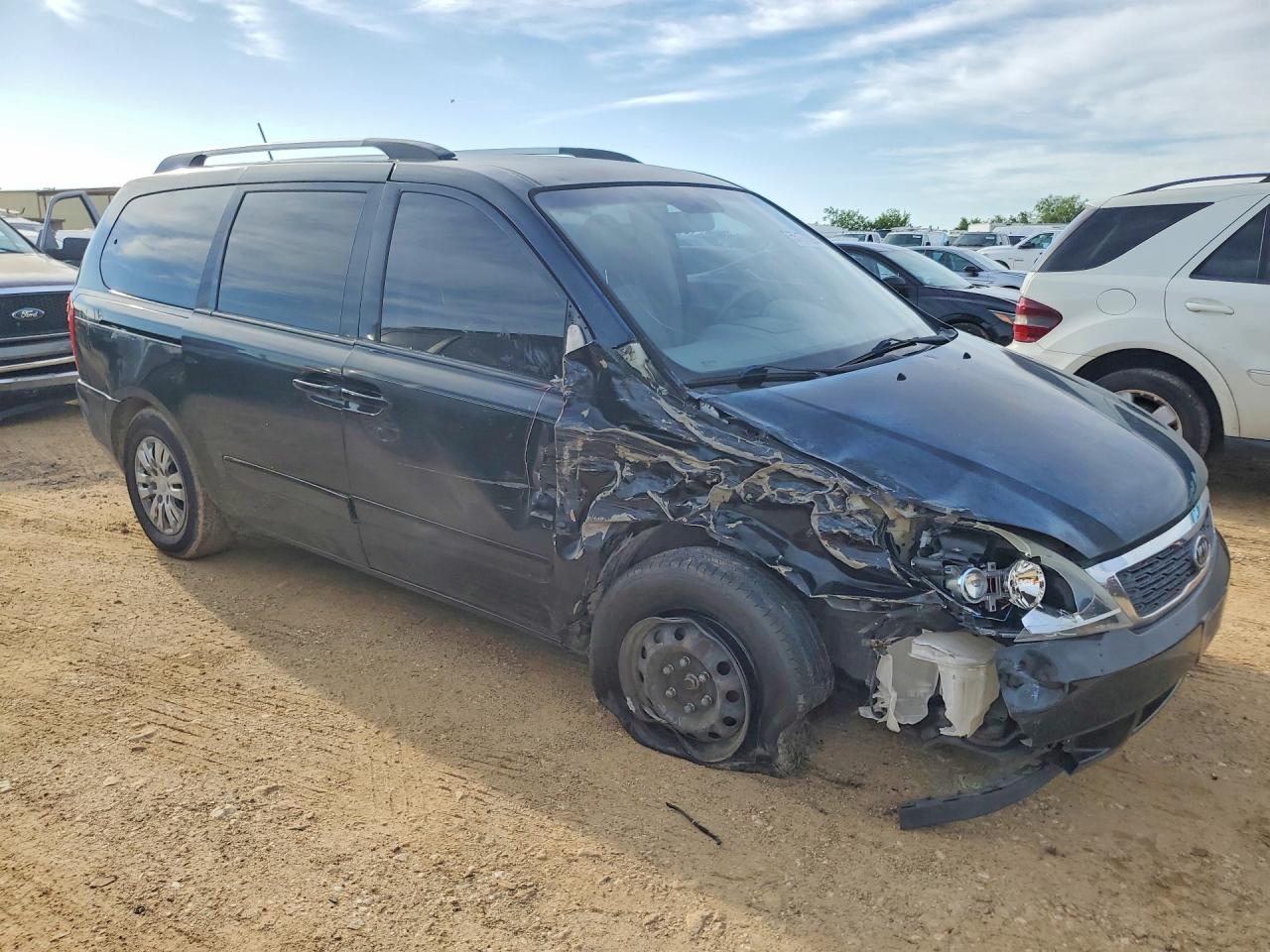 KNDMG4C76C6421333 · 2012 KIA SEDONA · 4/13