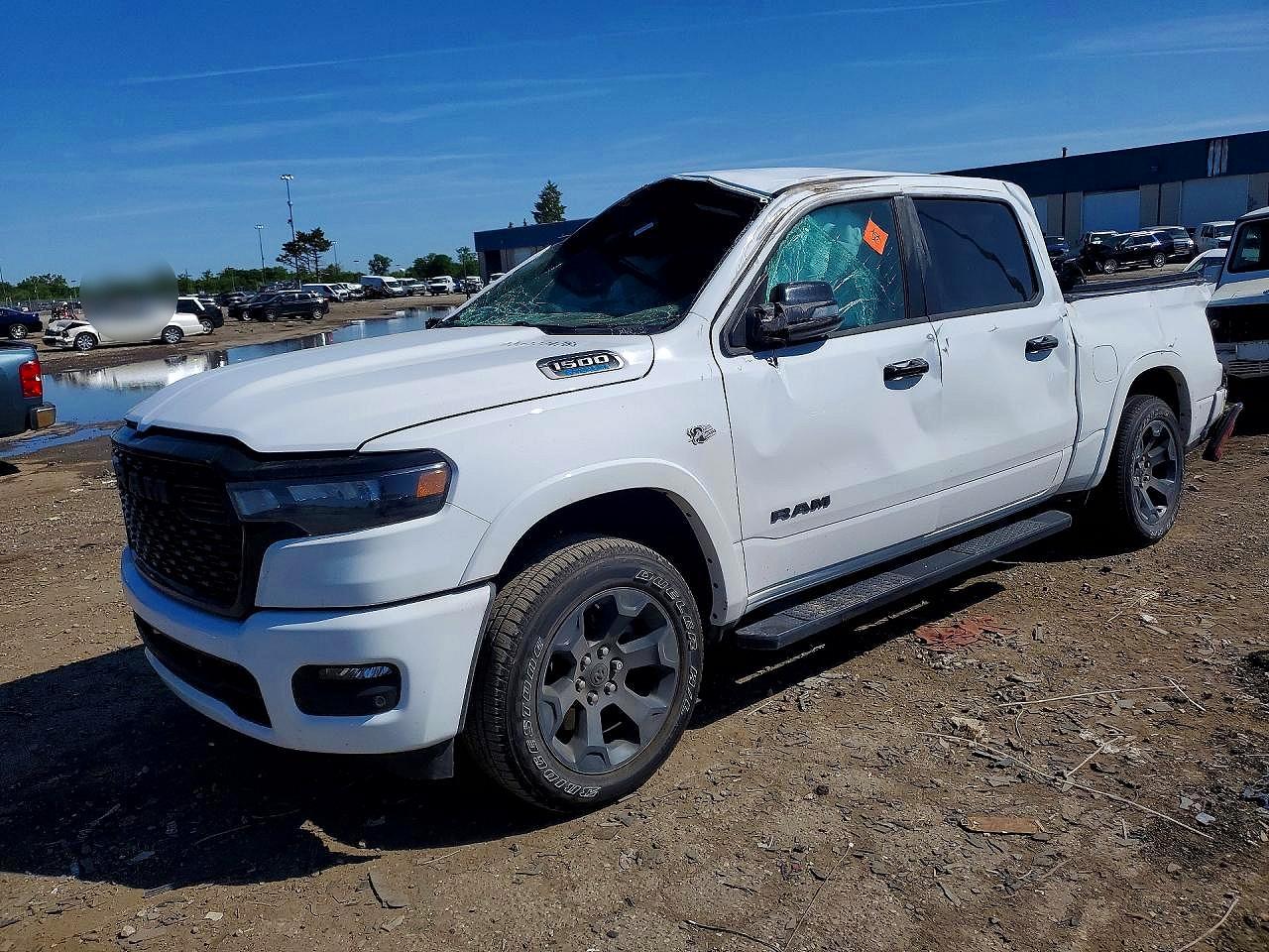 1C6SRFFT9TN349594 · 2026 RAM 1500