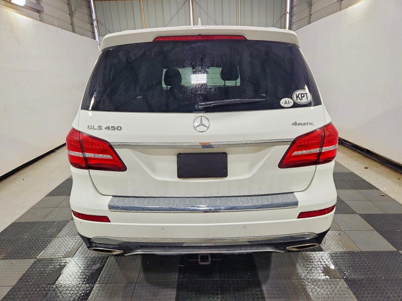 4JGDF6EE4HA824091 · 2017 MERCEDES-BENZ GLS · 6/13