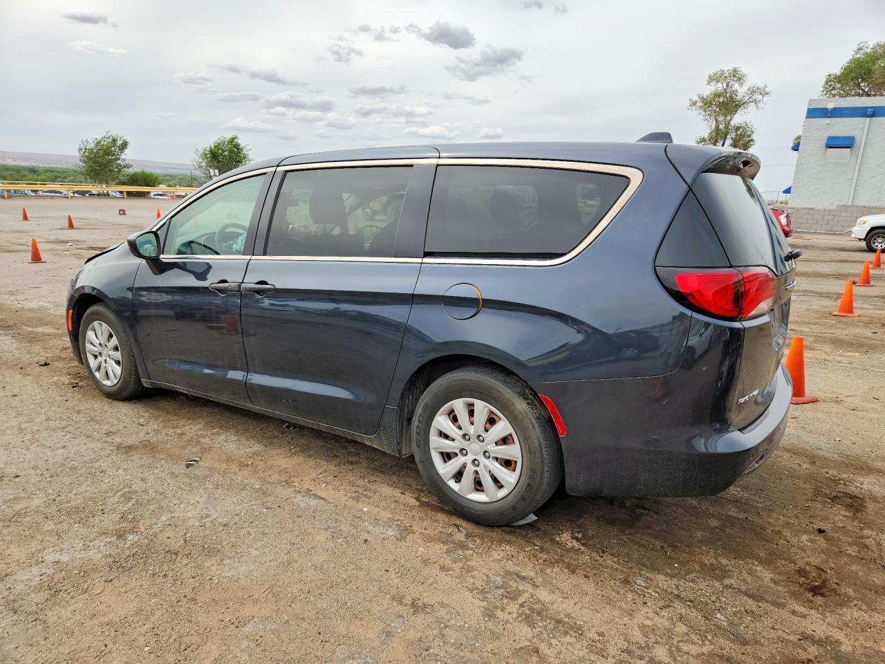 2C4RC1AG9KR628390 · 2019 CHRYSLER PACIFICA · 2/12