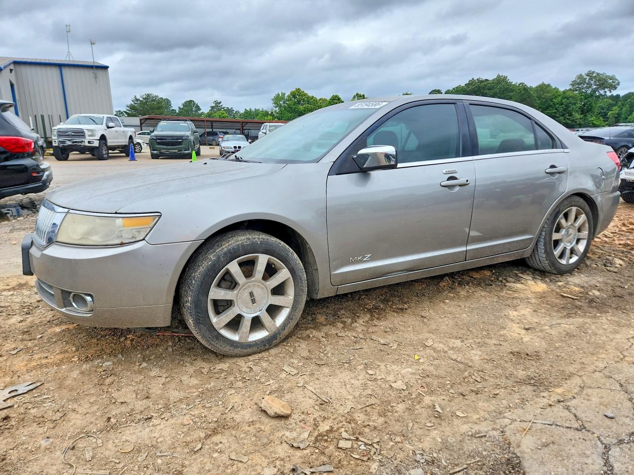 3LNHM28TX8R622260 · 2008 LINCOLN MKZ