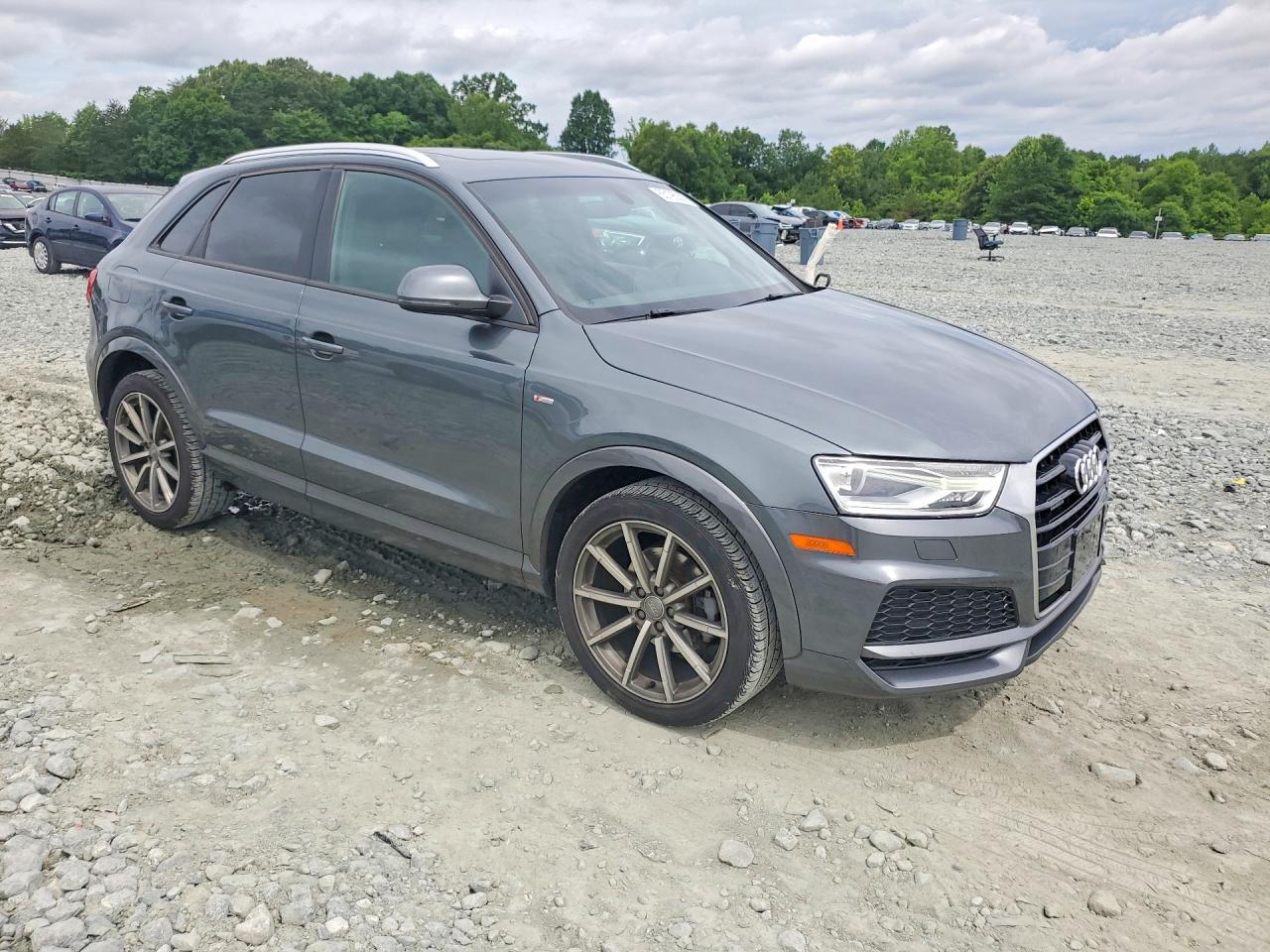 WA1ECCFS9JR025249 · 2018 AUDI Q3 · 4/13