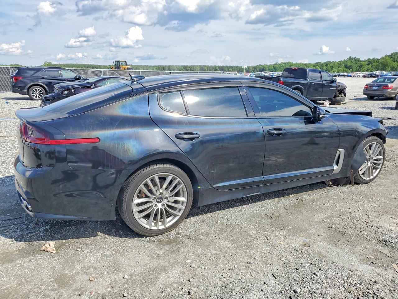 KNAE15LA1J6013209 · 2018 KIA STINGER · 3/12