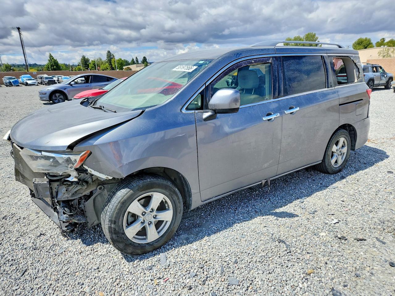 JN8AE2KP7H9165597 · 2017 NISSAN QUEST
