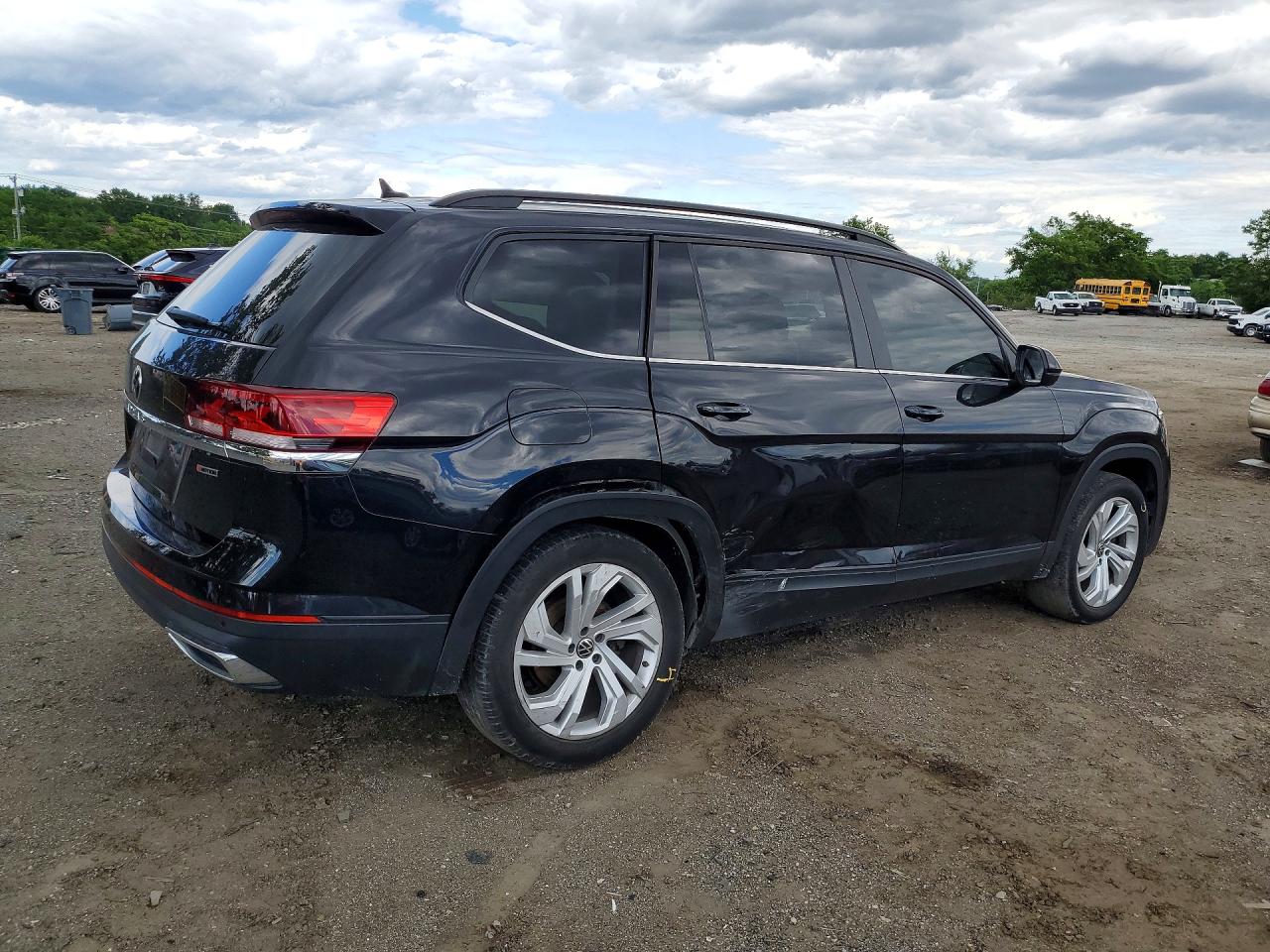 1V2HR2CA9MC579162 · 2021 VOLKSWAGEN ATLAS · 3/13