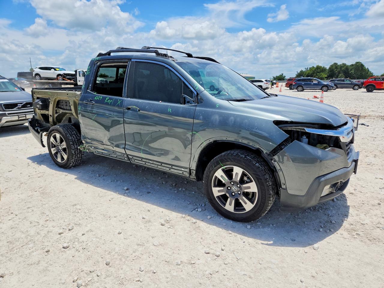 5FPYK3F66KB008156 · 2019 HONDA RIDGELINE · 4/13