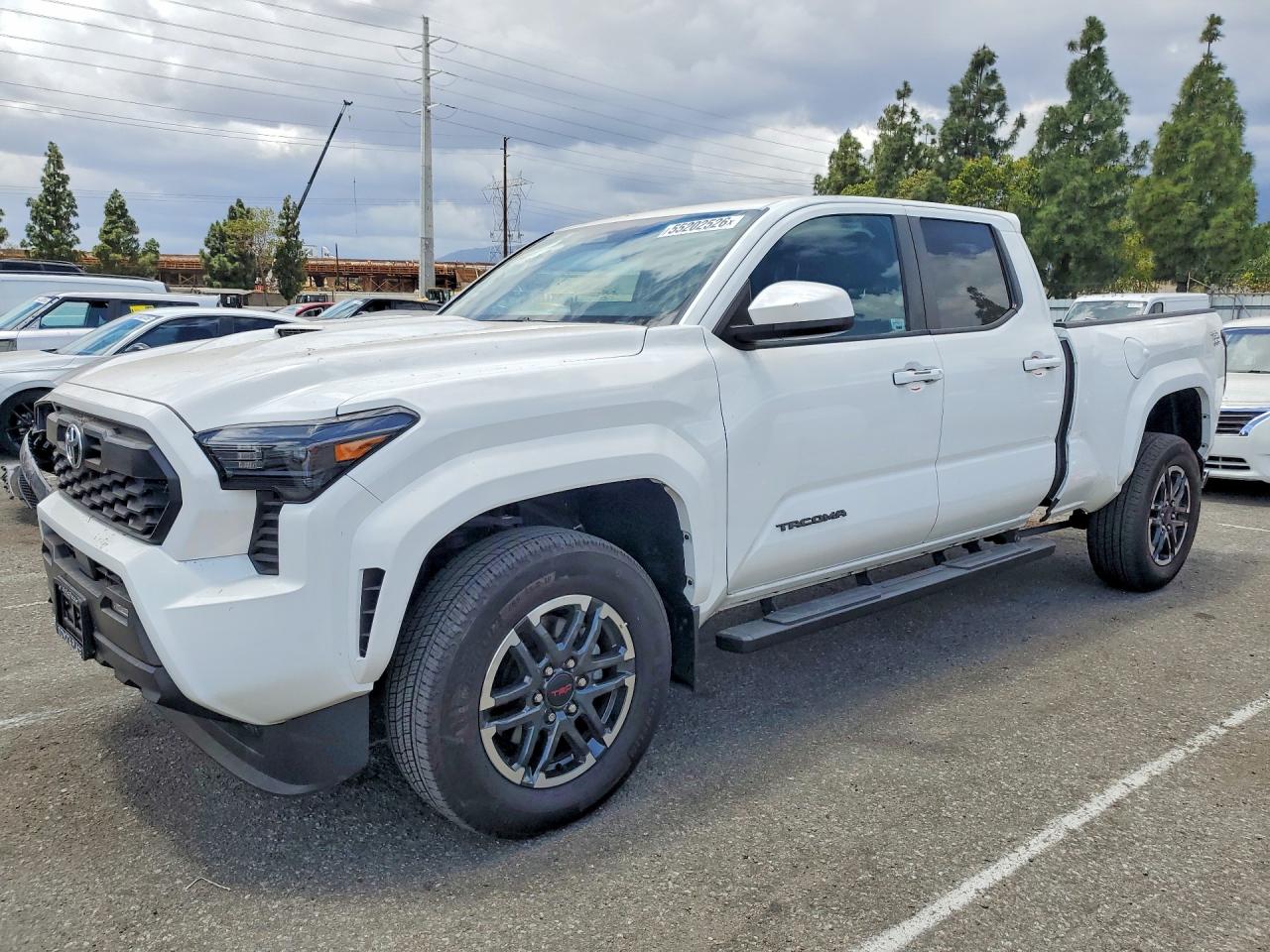 3TMLB5JN0RM082174 · 2024 TOYOTA TACOMA