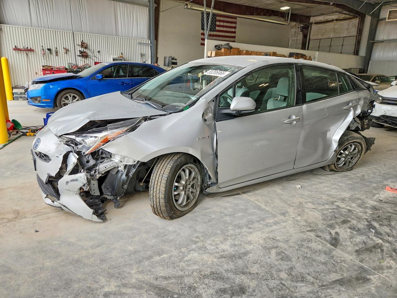 JTDKBRFU8H3035655 · 2017 TOYOTA PRIUS