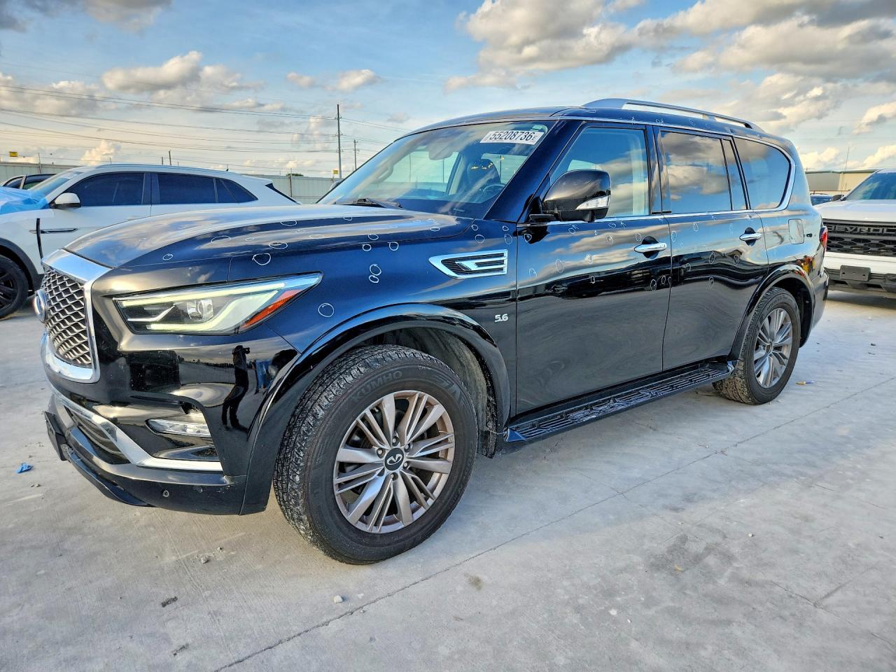 JN8AZ2NE4K9232727 · 2019 INFINITI QX80