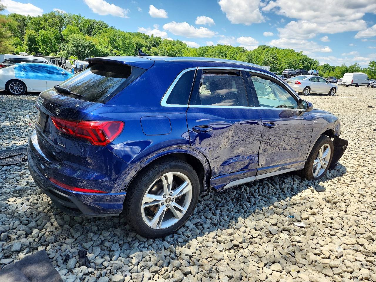 WA1DECF31R1159312 · 2024 AUDI Q3 · 3/12