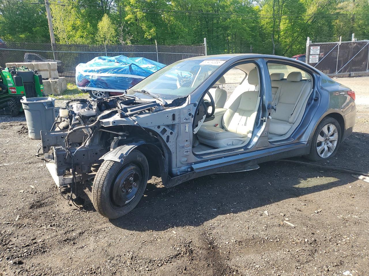 JN1BV7AR4EM703099 · 2014 INFINITI Q50