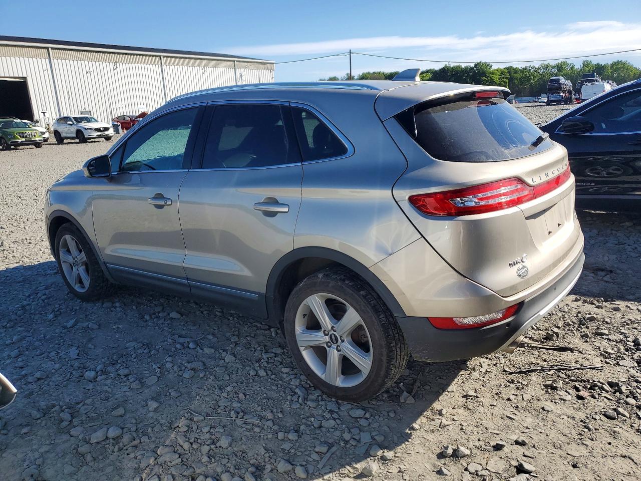 5LMCJ1A90FUJ30285 · 2015 LINCOLN MKC · 2/13
